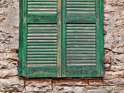 Old Green Shutters_DSCF4709.jpg - Photographed at Perth, Ontario, Canada.